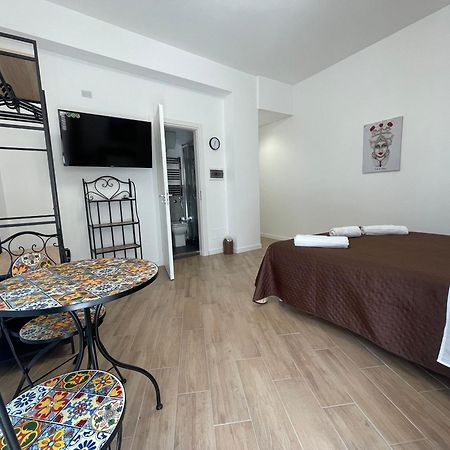 Bieddu Suites Palermo Esterno foto