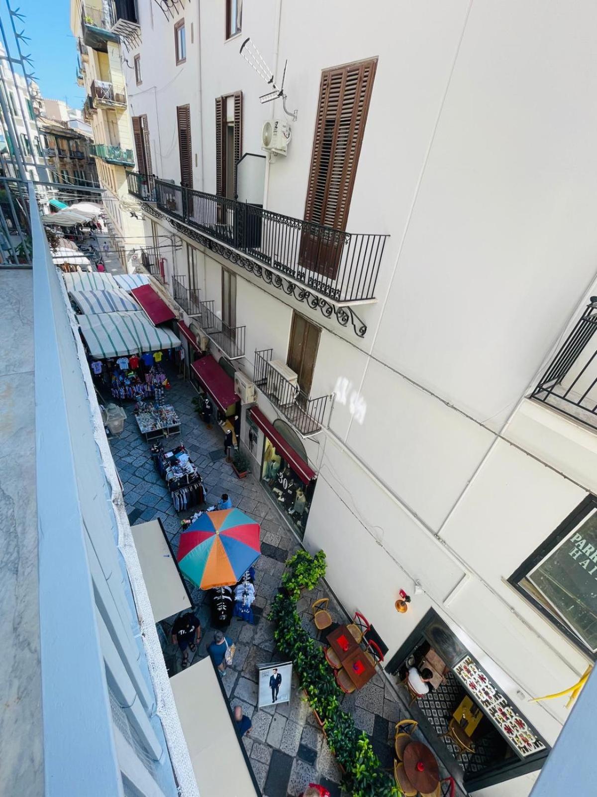 Bieddu Suites Palermo Esterno foto