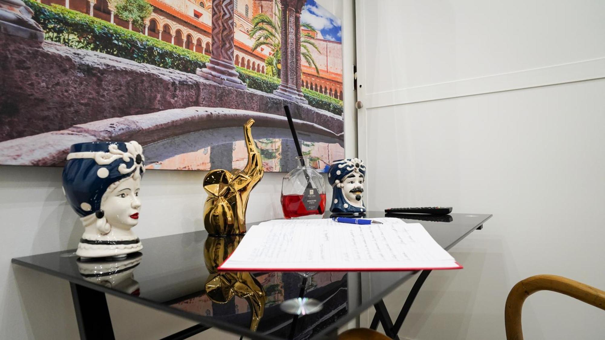 Bieddu Suites Palermo Esterno foto